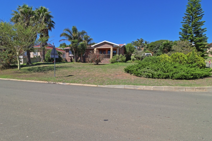 3 Bedroom Property for Sale in Hartenbos Heuwels Western Cape